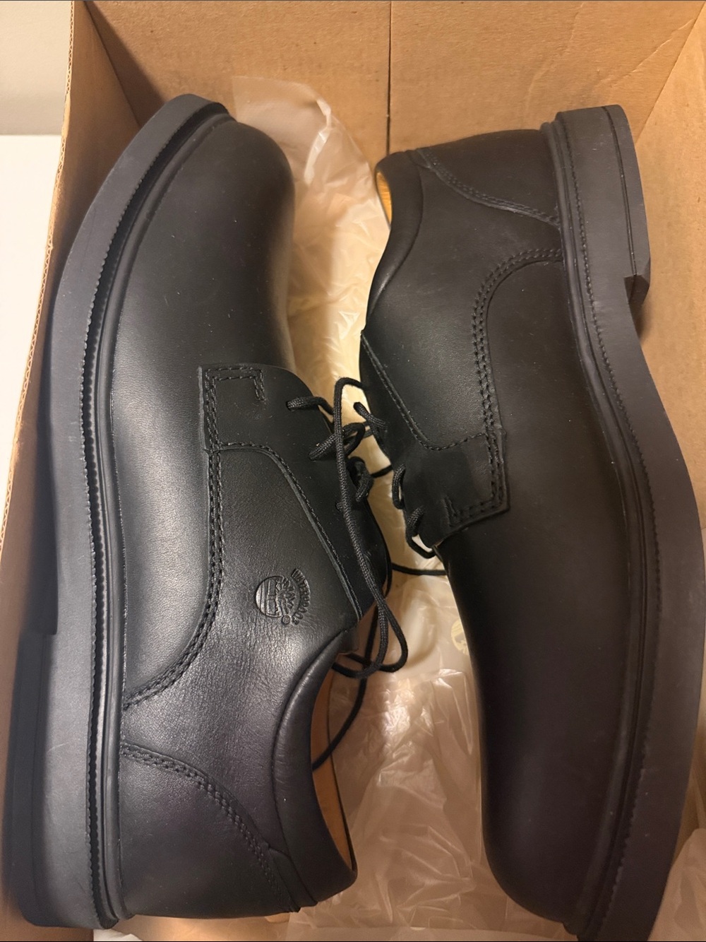 Timberland Black Leather Lace-Up Dress Shoes, size 10.5 M